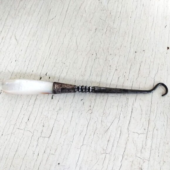Vintage Victorian Button Hook MOP Mother of Pearl Handle Antique Shoes Boots - Picture 6 of 13